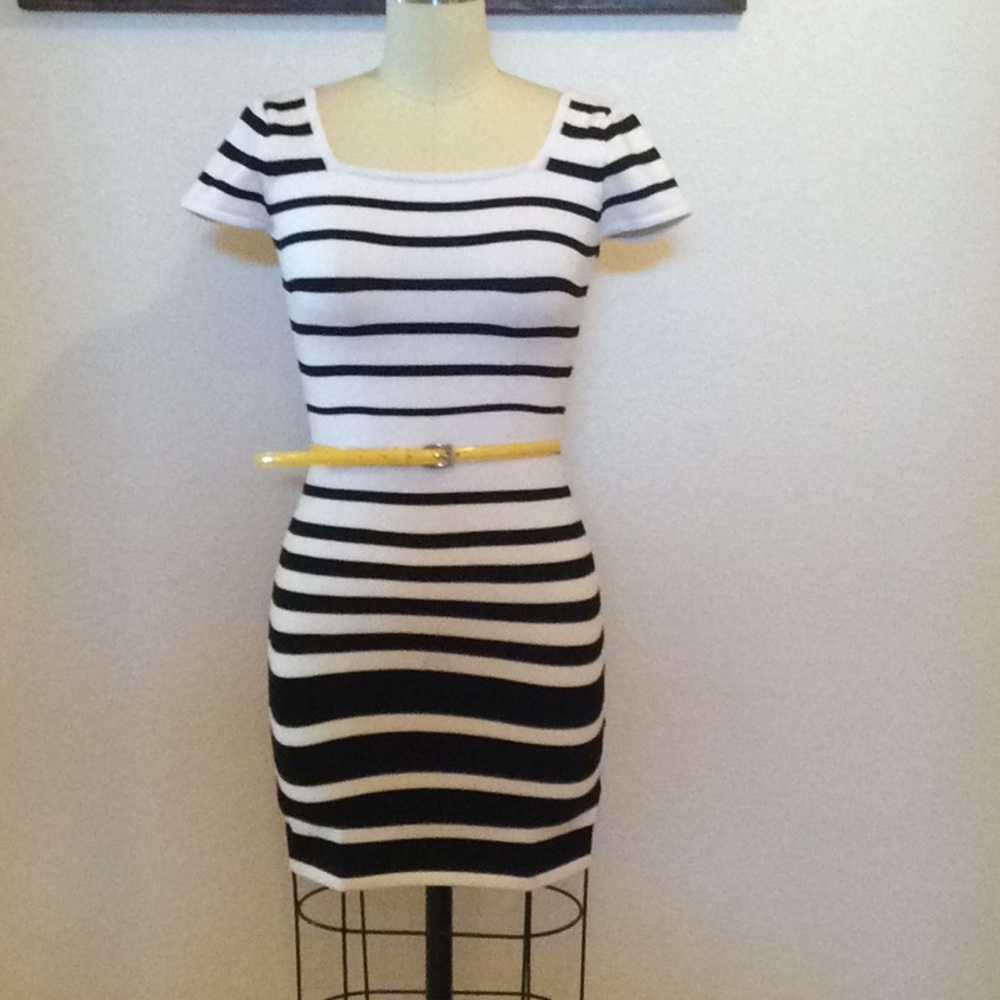 Striped-bodycon dress
